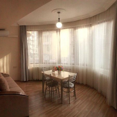 Hotel Tao Batumi Bagian luar foto