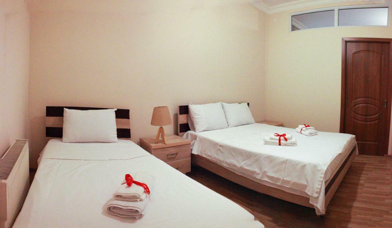 Hotel Tao Batumi Bagian luar foto
