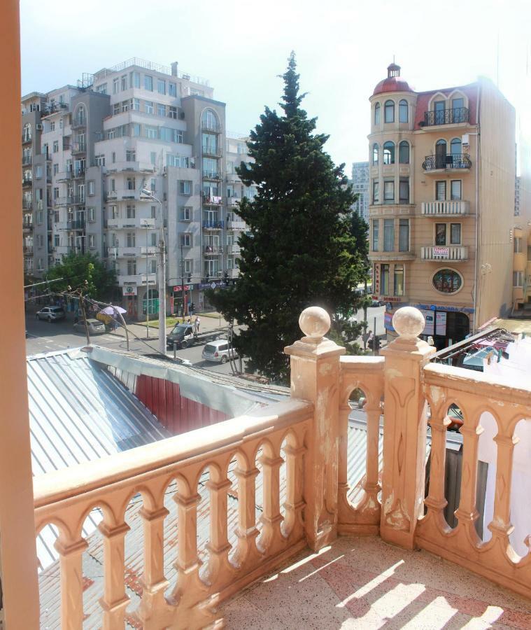 Hotel Tao Batumi Bagian luar foto