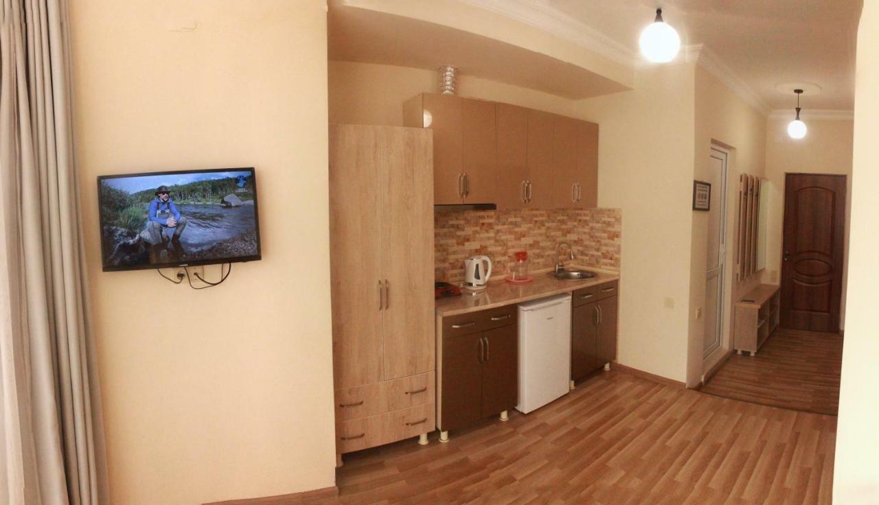 Hotel Tao Batumi Bagian luar foto